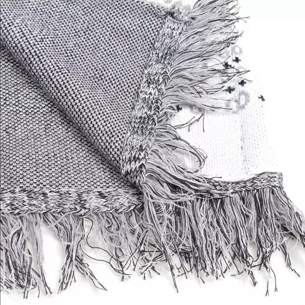Lea Boho Fringe Oversized Knit Kimono wrap Cardi - Picture 9 of 10